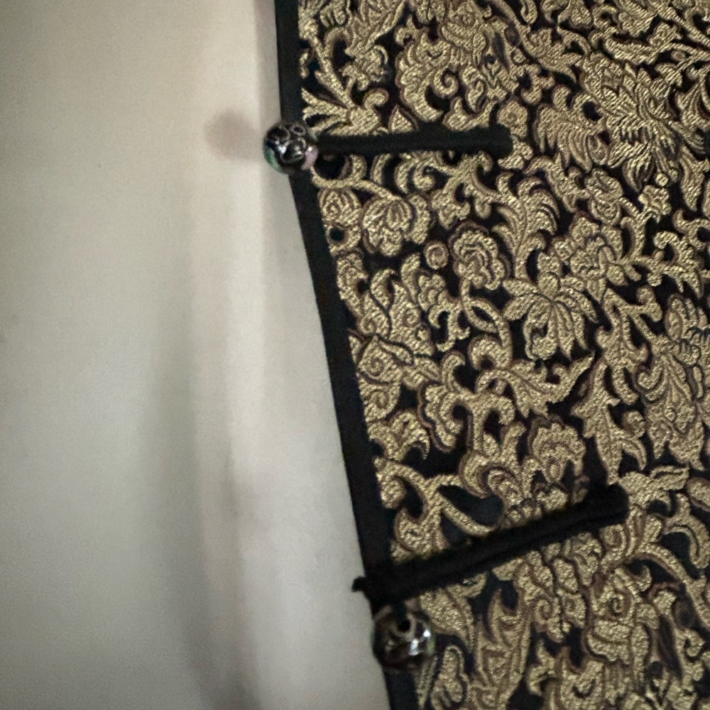 Vintage Oriental Black & Gold Jacket - Picture 7 of 10